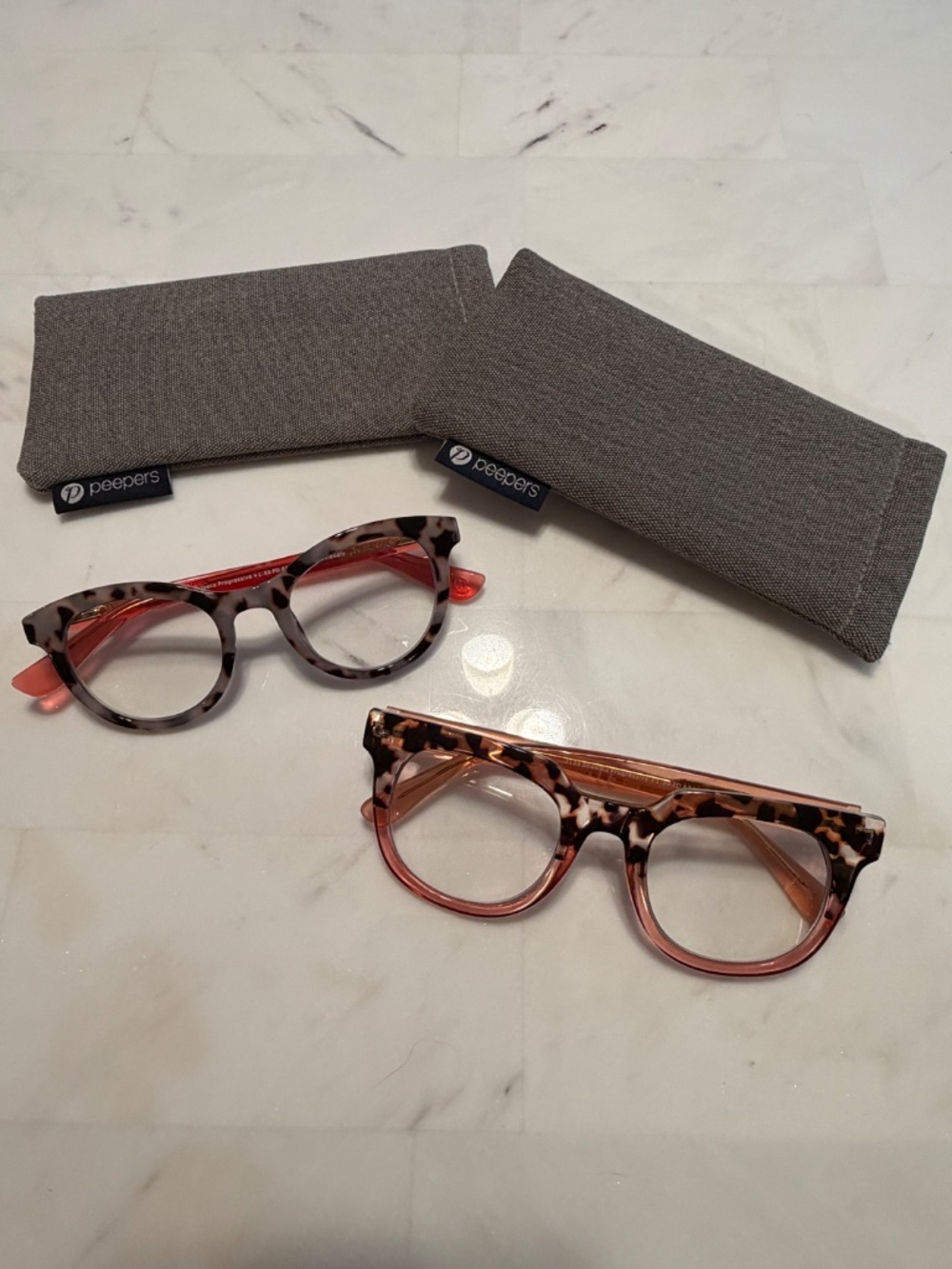 Two Pair of Peepers 1.50 Blue Light Progressive Readers with Cases - Picture 12 of 12